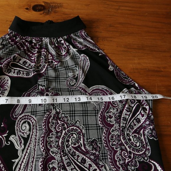 Chapter One Black Purple White Halter Style Top - Picture 5 of 6